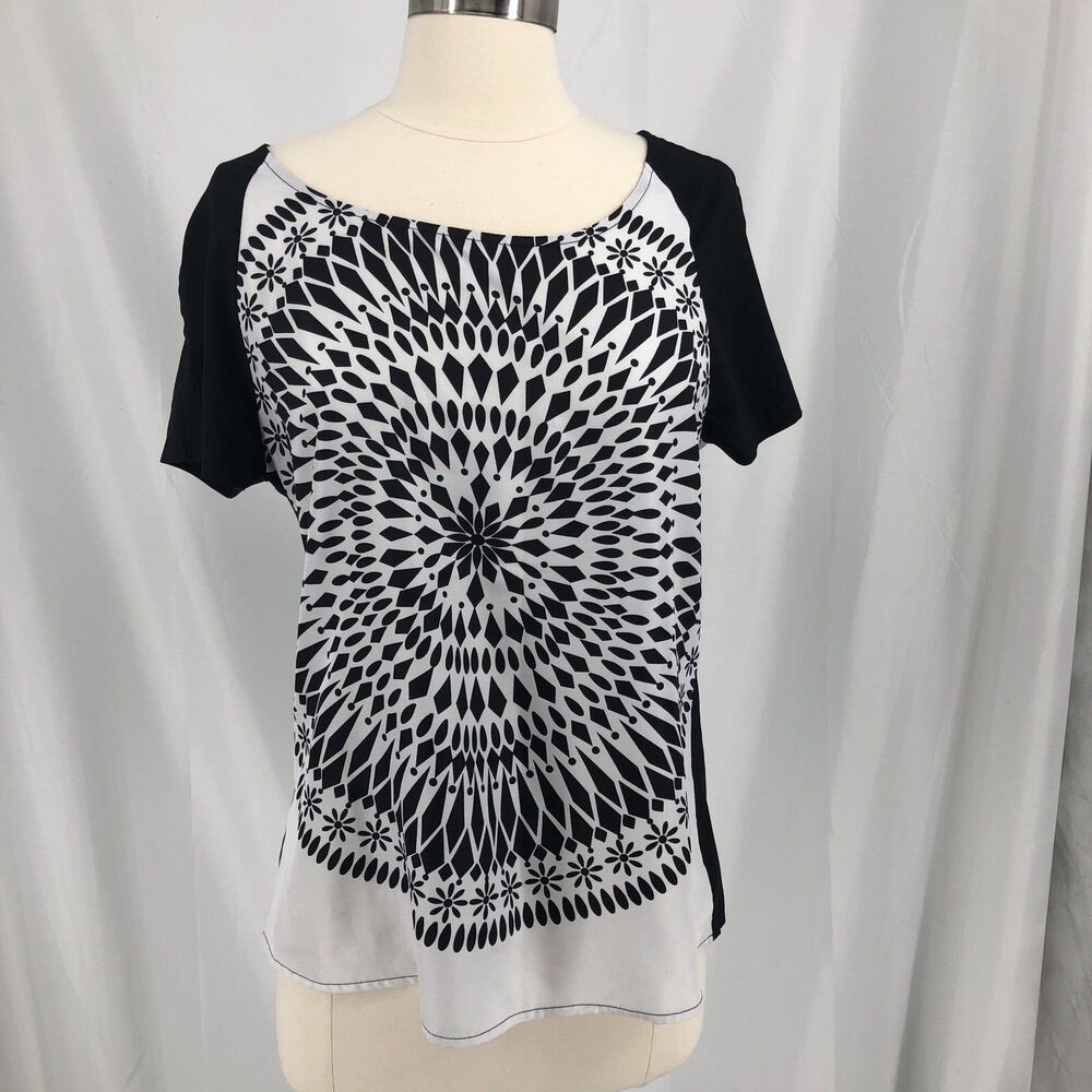 Banana Republic Black White Short Sleeve Blouse Small